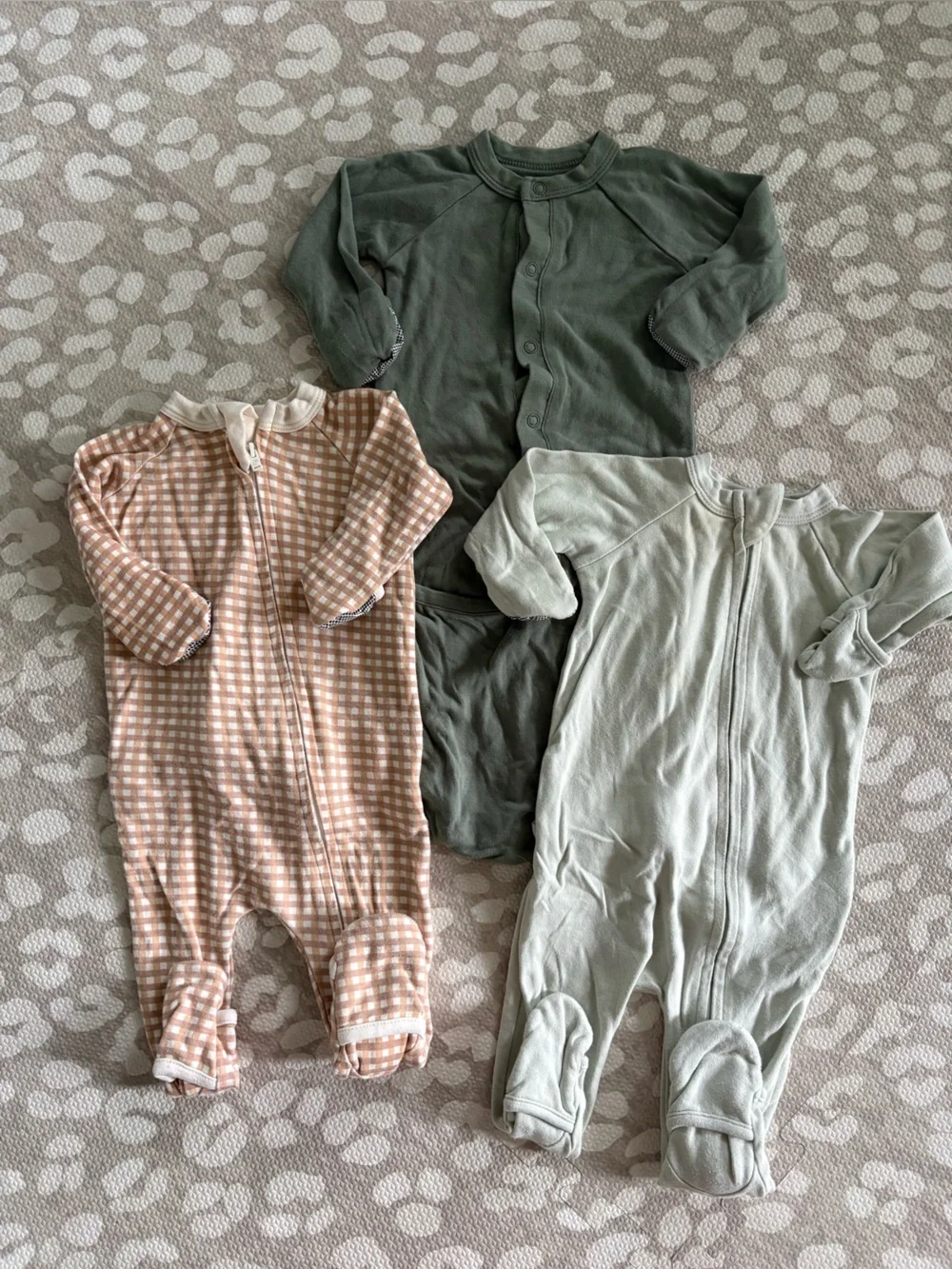 Goumi baby gender neutral bundle